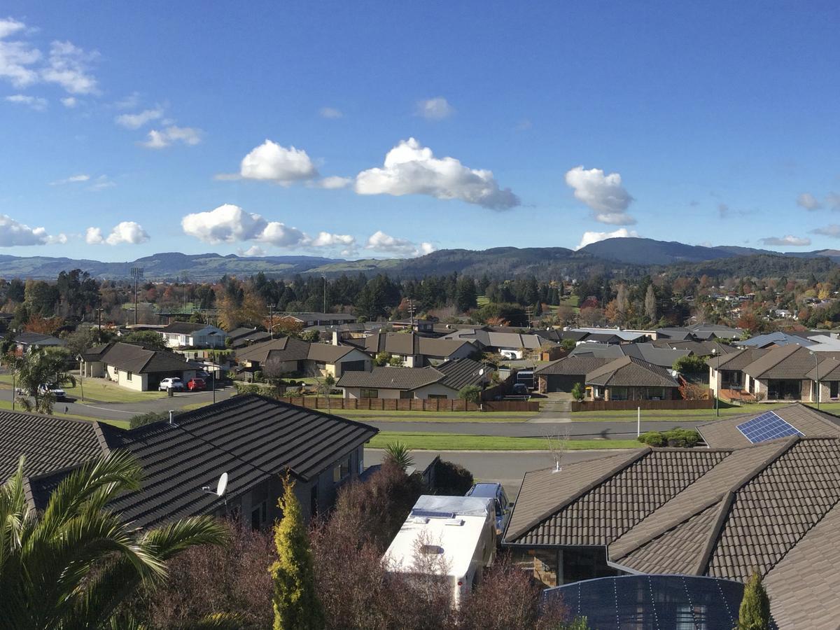 Rotorua Views B&B/Apartment Екстер'єр фото
